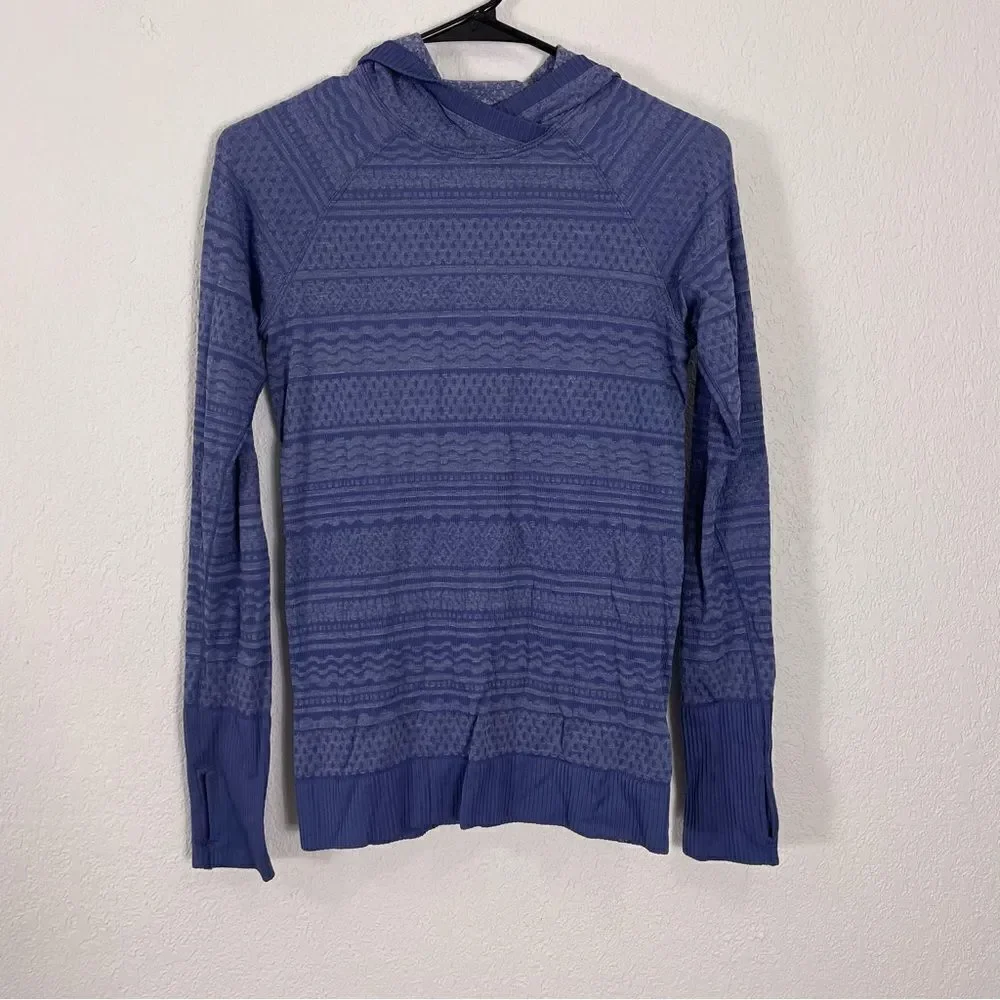Lululemon Blue Patterned‎ Hooded Long Sleeve Workout Top Size 8